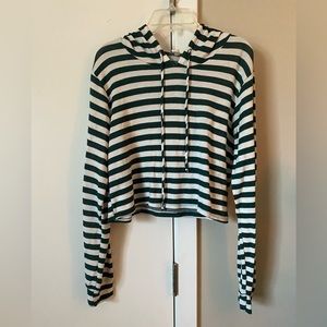 Sky and sparrow, cropped stripped lightweight hoodie